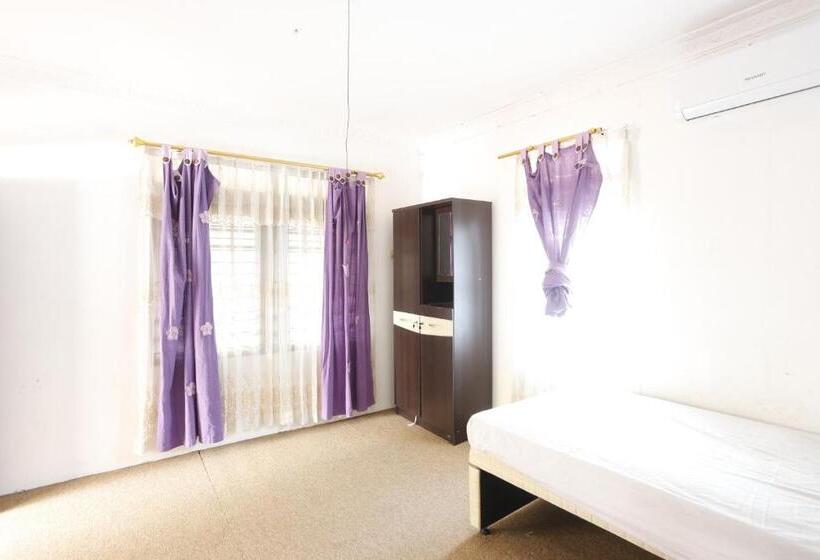 スタンダードルーム, Oyo 93380 Penginapan Mangkoe Barokah