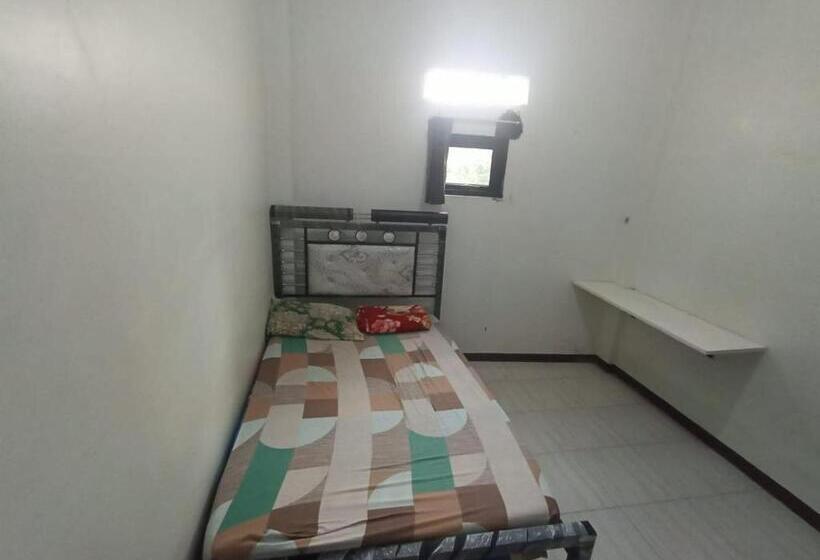 스탠다드 룸, Spot On 93385 Penginapan Hj Lilis 2 Syariah