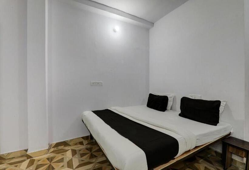 Трехместный Номер Классика, Oyo Flagship Hotel Classic Inn