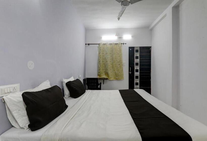 חדר קלאסי לשלושה, Oyo Flagship Hotel Classic Inn