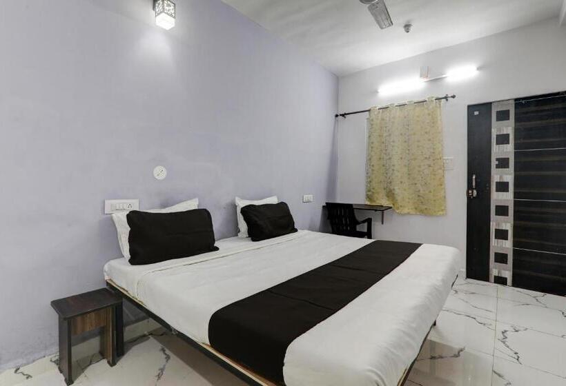 Трехместный Номер Классика, Oyo Flagship Hotel Classic Inn