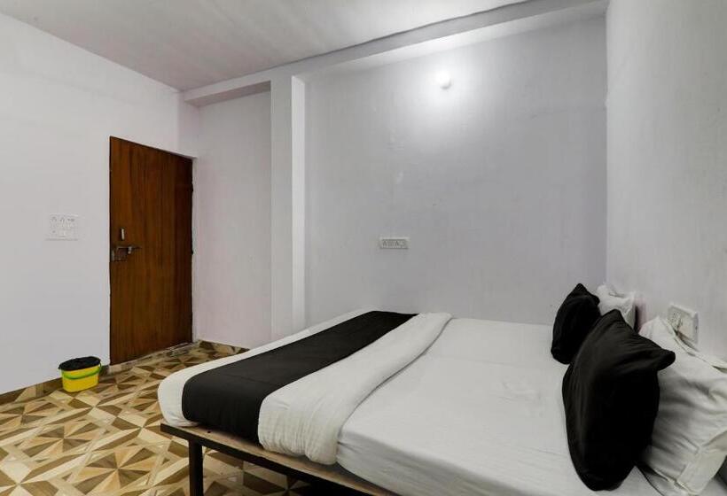 חדר קלאסי לשלושה, Oyo Flagship Hotel Classic Inn