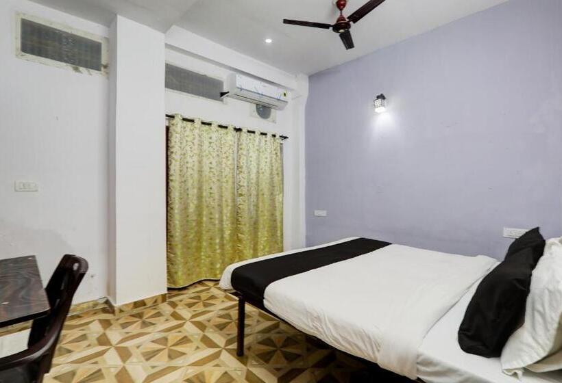 חדר קלאסי לשלושה, Oyo Flagship Hotel Classic Inn