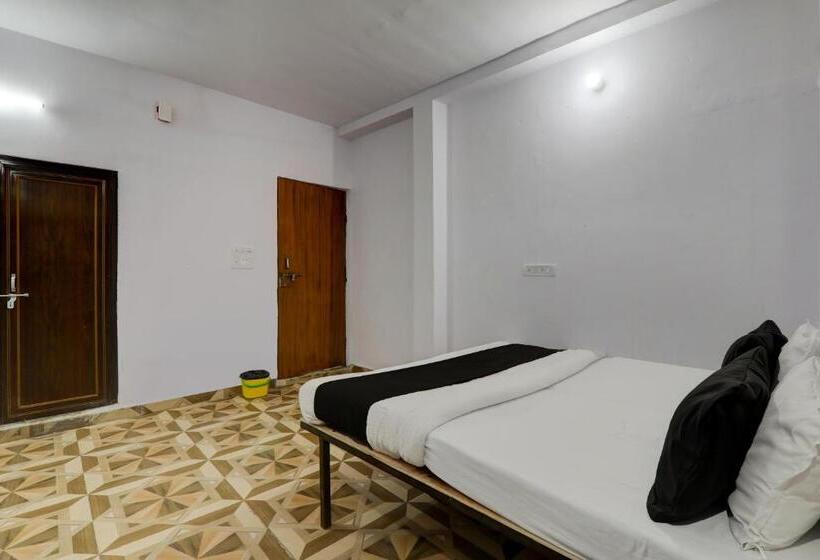 חדר קלאסי לשלושה, Oyo Flagship Hotel Classic Inn