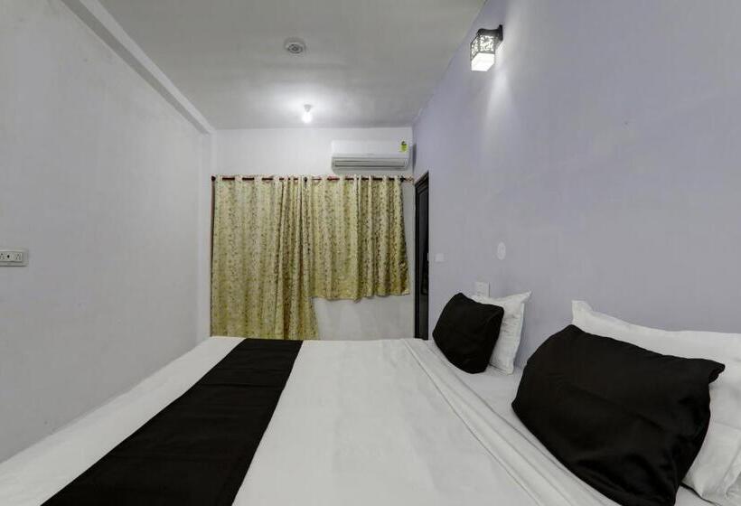 חדר קלאסי לשלושה, Oyo Flagship Hotel Classic Inn