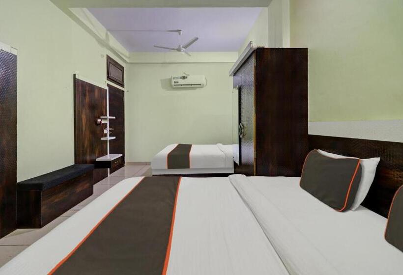 Трехместный Номер Классика, Oyo Flagship Hotel Shree Guest House