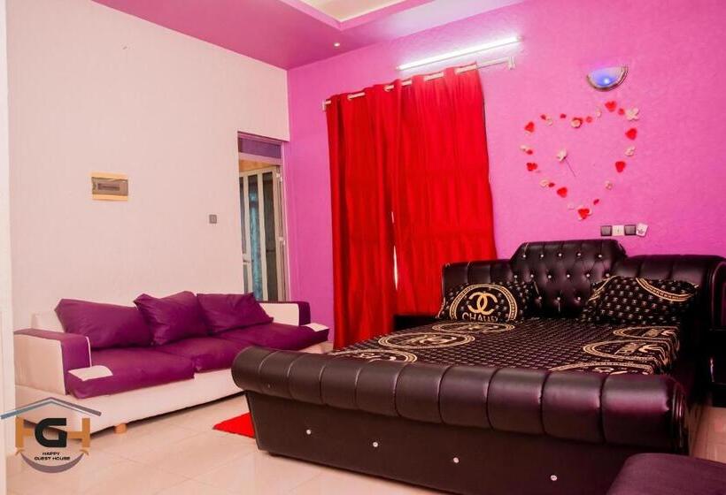 סטודיו סטנדרט עם מרפסת, Happy Guest House   Hgh