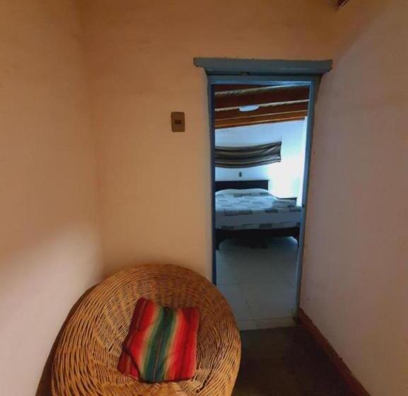 スイート, Hostal Don Felix