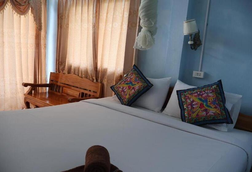 غرفة قياسية مطلّة علي البحر مزوَّدة بشُرفة, Say Lom Guesthouse