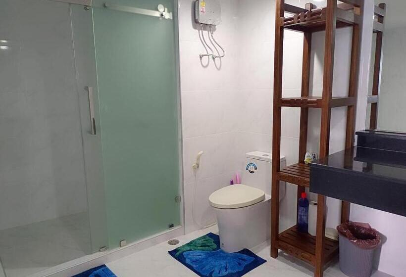 דירת חדר נוף לים, Vip Condochain Rayong