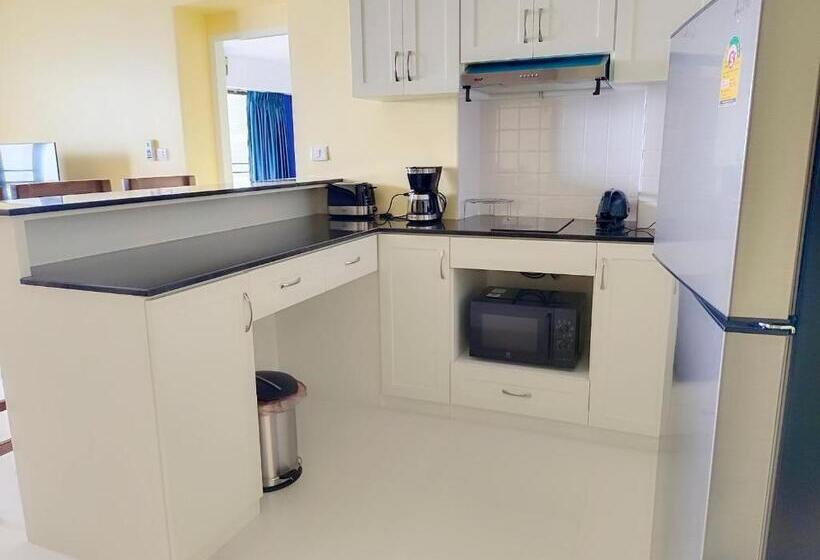 דירת חדר נוף לים, Vip Condochain Rayong