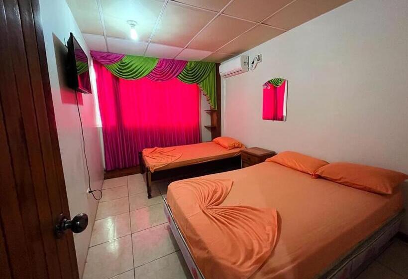 اتاق استاندارد سه نفره, Casa De Hospedaje Pedernales