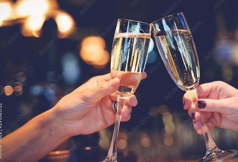 スーペリアースイート, Maison Marceau Suite And Spa