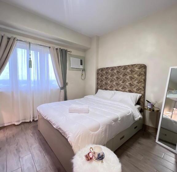 استودیوی استاندارد, Comfy Studio Room