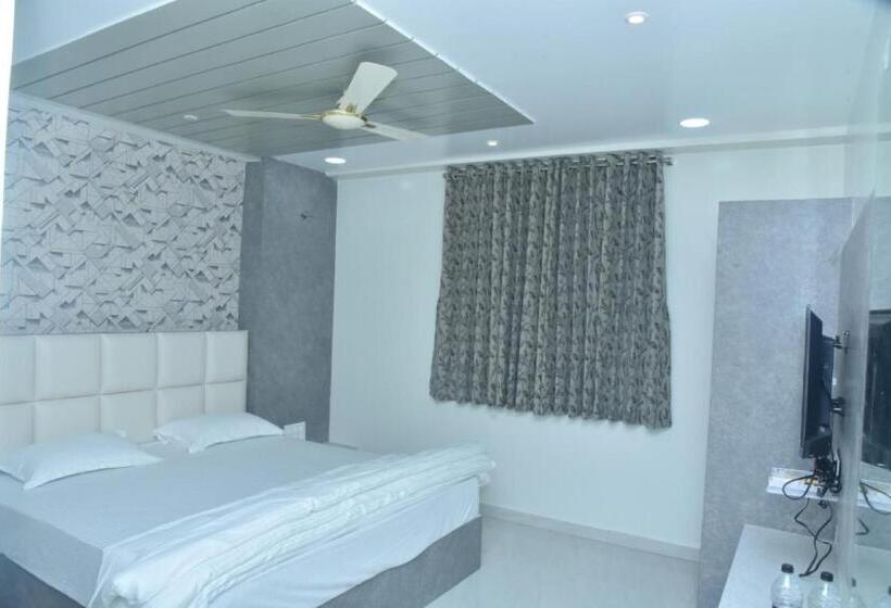 غرفة قياسية, Annapurna Executive,tuljapur