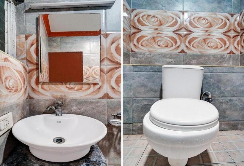 Трехместный Номер Классика, Oyo Flagship Classique Inn Residency