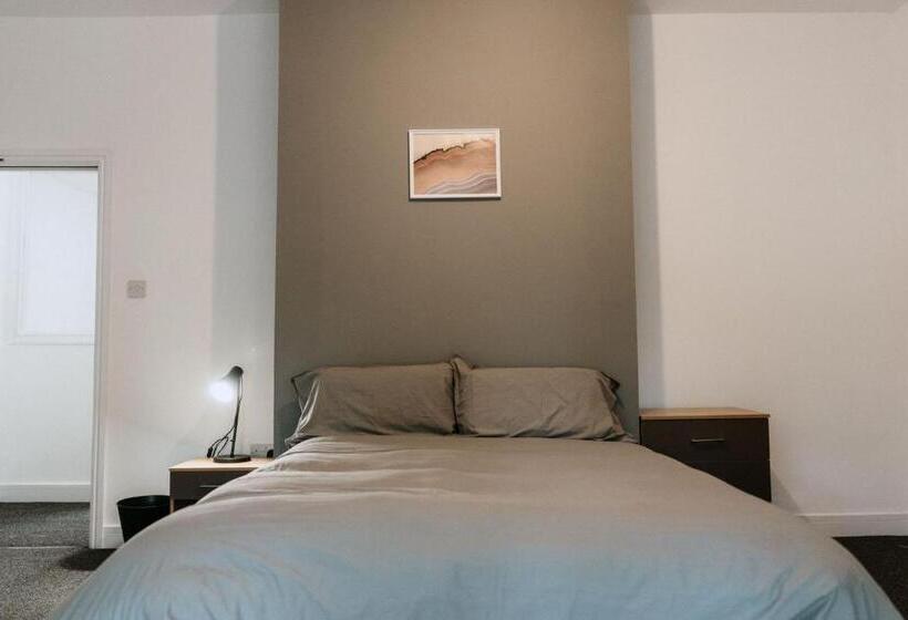 Номер Стандарт Совместная Ванная, Labyrinth By Habitat101