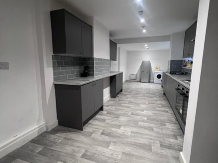 Номер Стандарт, Labyrinth By Habitat101