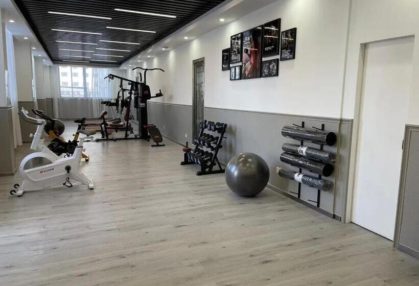 غرفة بيزنس, 凯里亚德酒店深圳北站壹城中心店