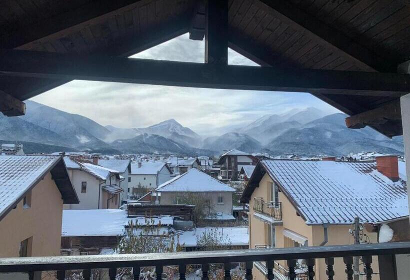 マウンテンビュースイート, Marand Boutique Apartments