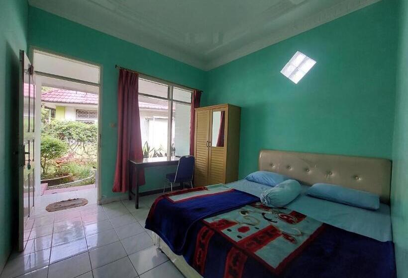 스탠다드 룸, Grand Syariah Guest House Humanitas