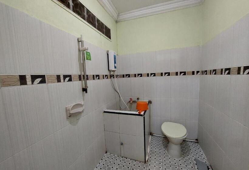 스탠다드 룸, Grand Syariah Guest House Humanitas