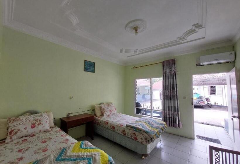 스탠다드 룸, Grand Syariah Guest House Humanitas