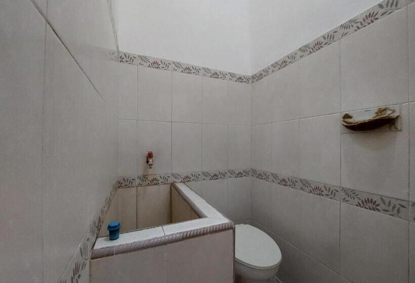 스탠다드 룸, Grand Syariah Guest House Humanitas