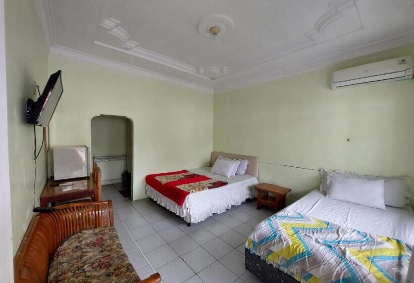 스탠다드 트리플 룸, Grand Syariah Guest House Humanitas