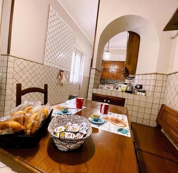 اتاق خانوادگی, Oasi D Oltremare