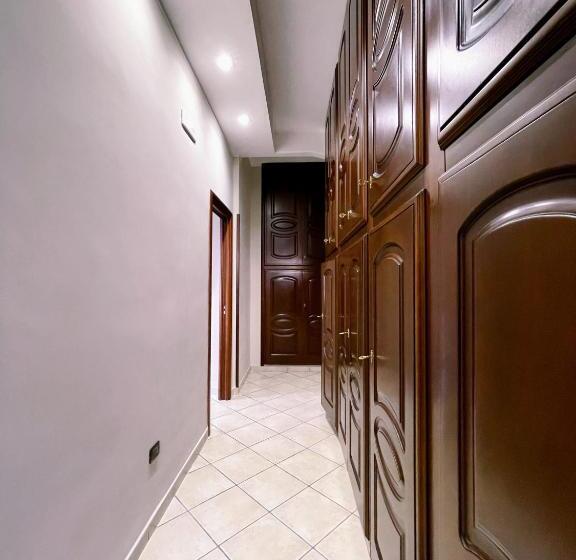 اتاق خانوادگی, Oasi D Oltremare