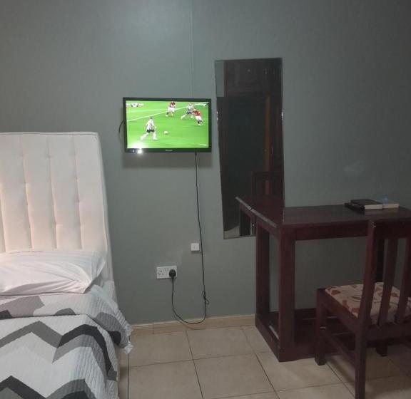 اتاق استاندارد, Primerose Hotel Mubende
