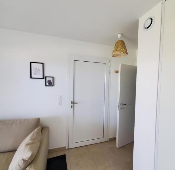 带海景的标准工作室, Residence Marina Di Bravone