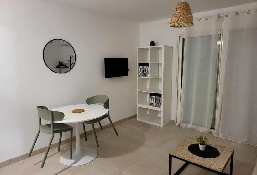 带海景的标准工作室, Residence Marina Di Bravone