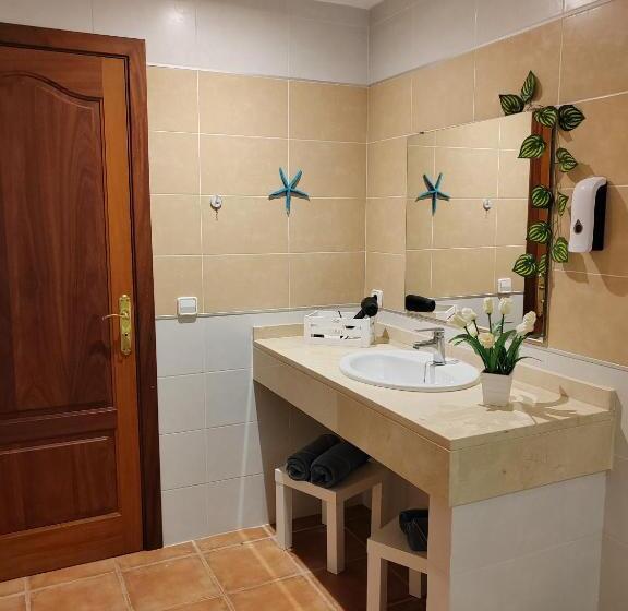 标准单人间共用浴室, Las Salinas House Private Rooms