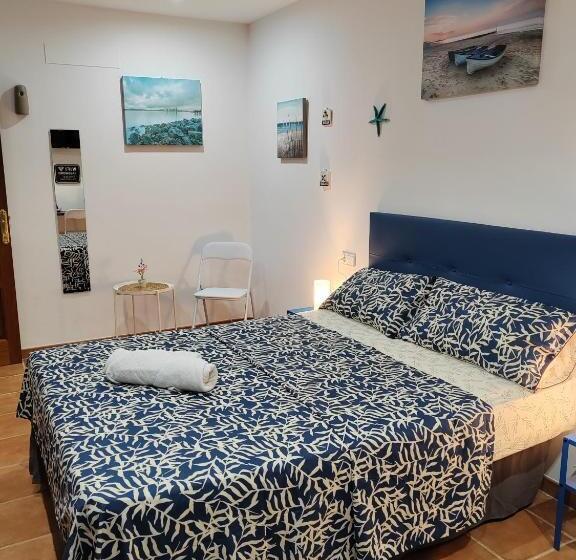 标准单人间共用浴室, Las Salinas House Private Rooms