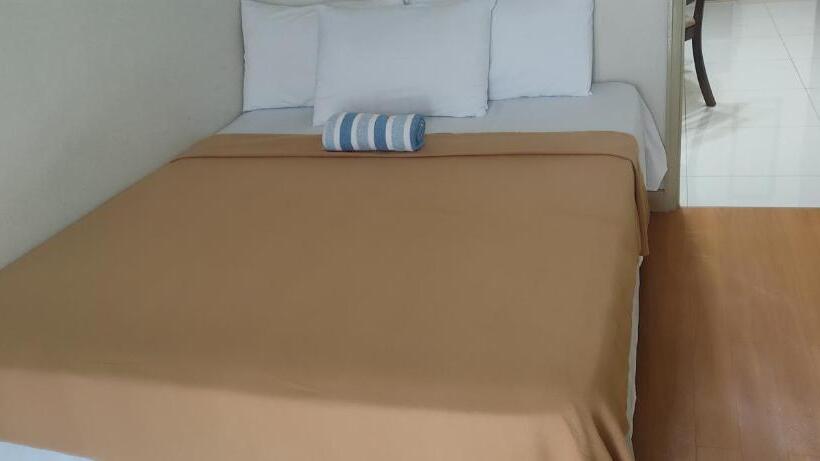 اتاق استاندارد با تراس, Camella Northpoint