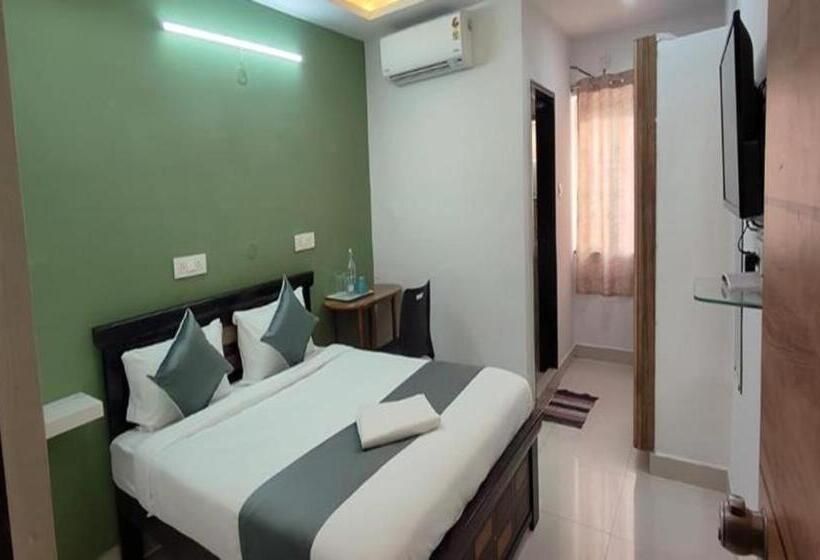 Номер Deluxe, Fabhotel Cozy