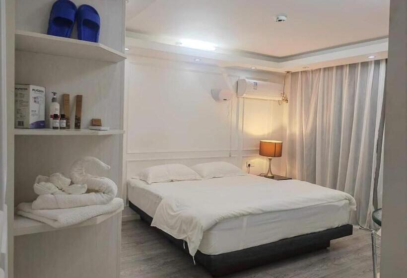 اتاق استاندارد, Lata