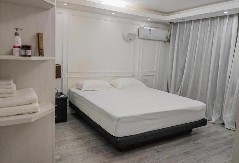 اتاق استاندارد, Lata