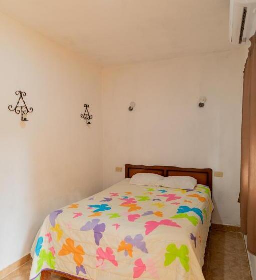 エコノミールーム, Posada Barahona