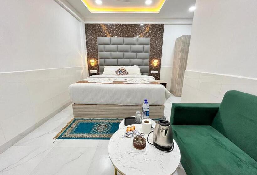 수피리어 트리플 룸, Small Daddy Plus