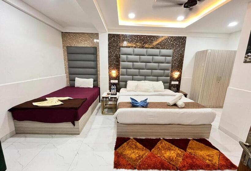 디럭스 패밀리 룸, Small Daddy Plus