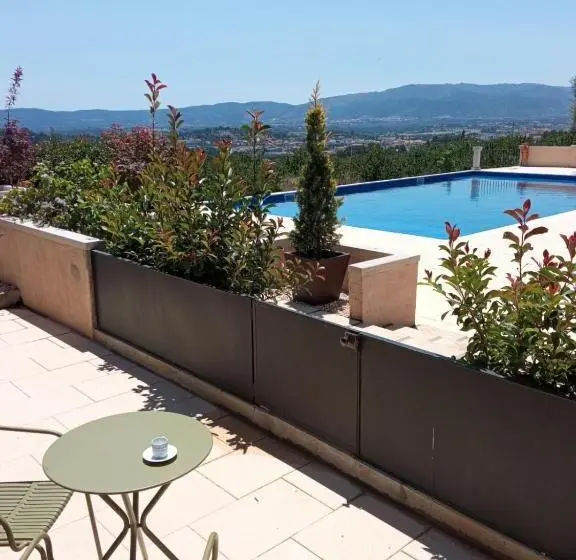 Perhehuone, Tranca Da Barriga   Casa Do Vinho By Quinta De São Tiago