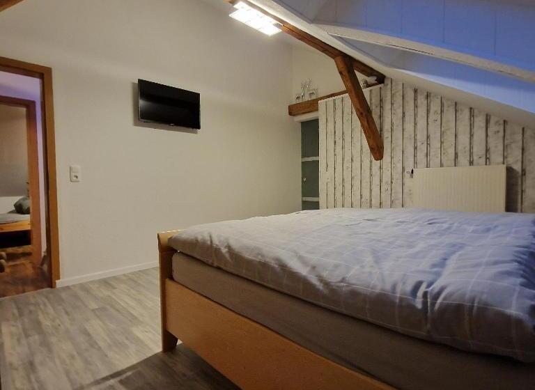 标准间, Bei Conny Und Bernd