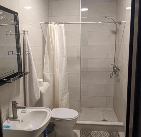 اتاق استاندارد با بالکن, Khando2023