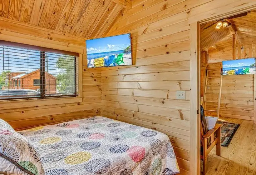 デラックストリプルルーム, Cabins At Bonefish Bay