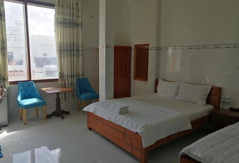 اتاق استاندارد چهار تخته, Sân Vườn Hotel Khánh Hòa