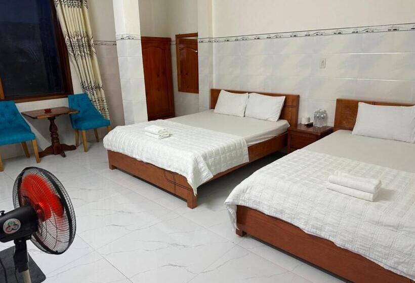 اتاق استاندارد چهار تخته, Sân Vườn Hotel Khánh Hòa