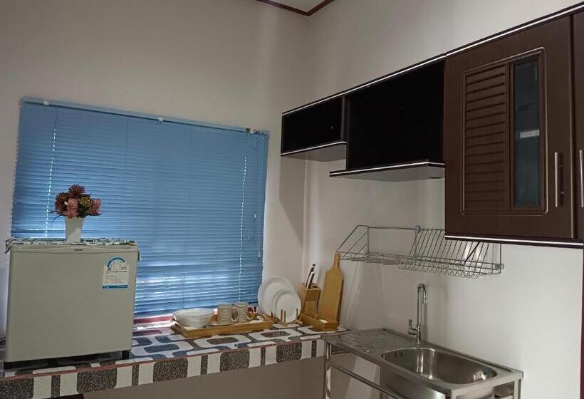 Kertre Néző Standard Szoba, อัญมัน ลันตา Anyaman Lanta